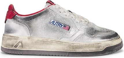 Medalist Sneaker