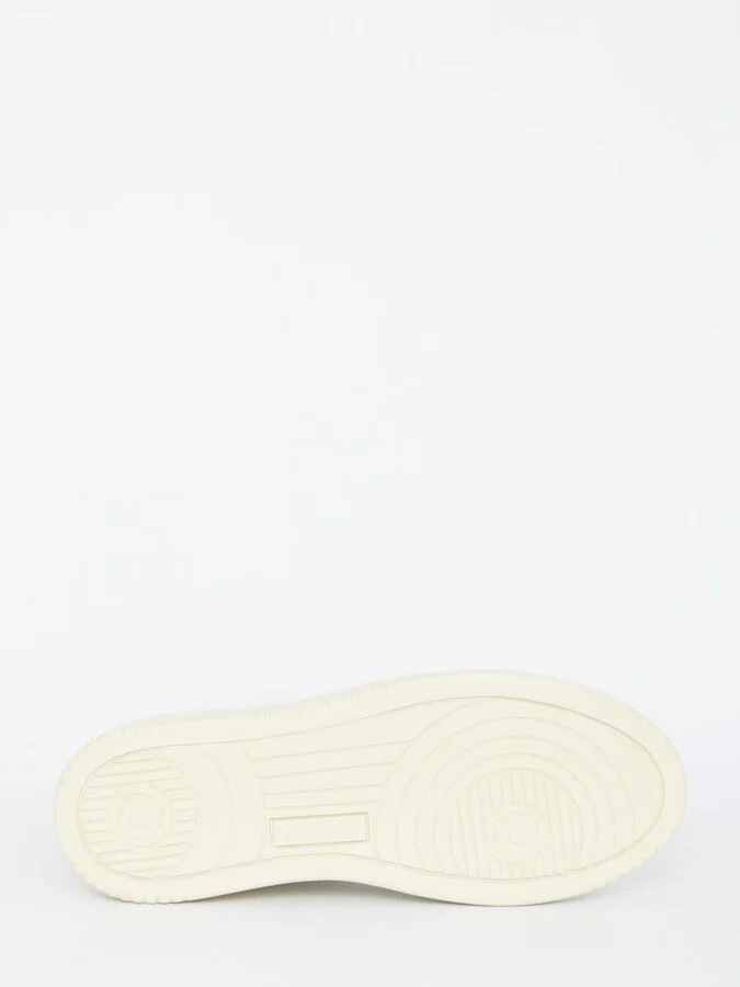 Medalist Sneakers - Image 4