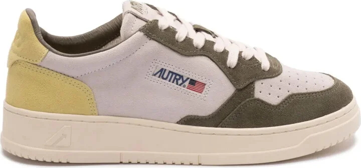 Medalist sneakers