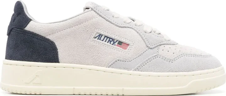 Medalist sneakers