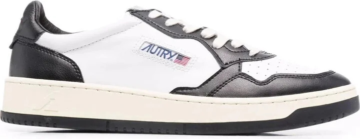 Medalist Sneakers