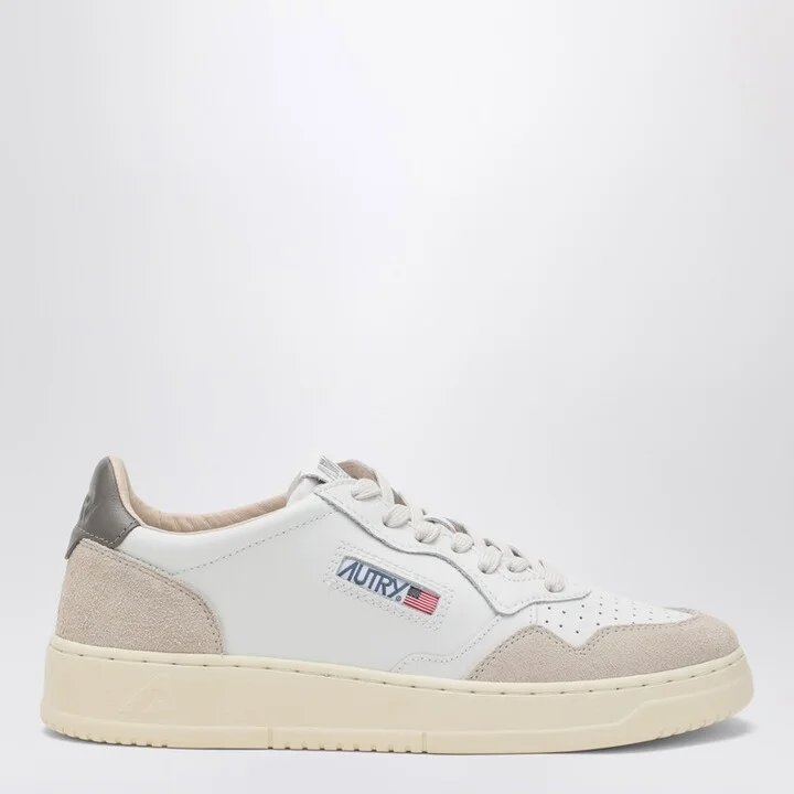 Medalist sneakers in white/grey leather