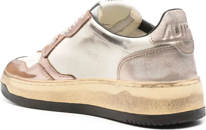 Medalist Super Vintage distressed sneakers - Image 3