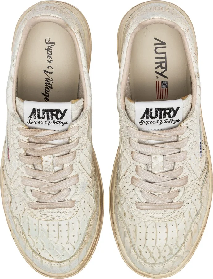 Medalist Super Vintage Low Top Sneaker - Image 3