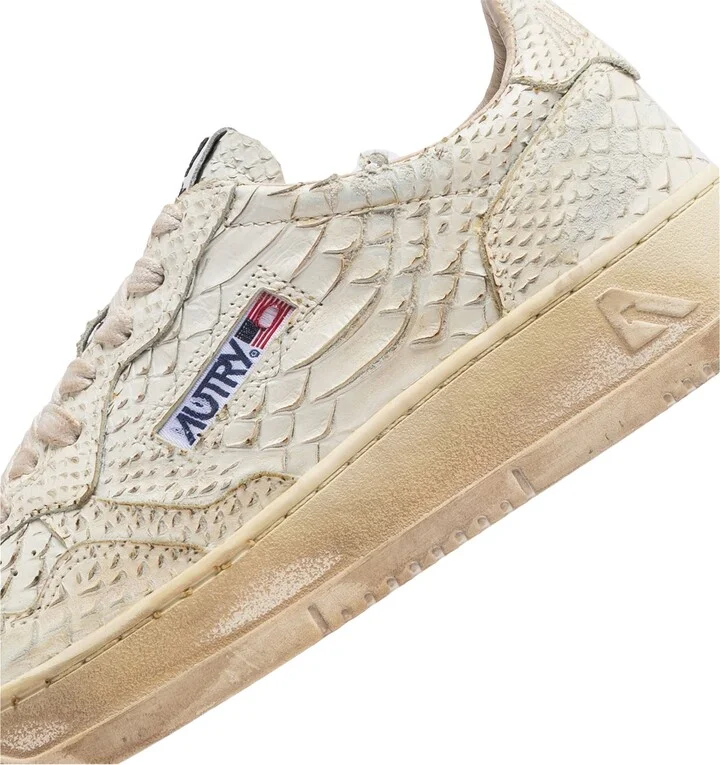 Medalist Super Vintage Low Top Sneaker - Image 6