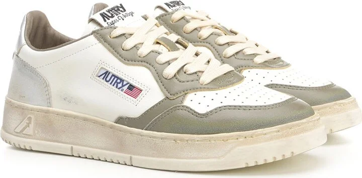 'medalist' Super Vintage Sneaker - Image 3
