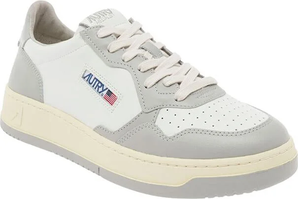'Medalist' White And Grey Low Top Sneakers With Logo Detail In Leather Man