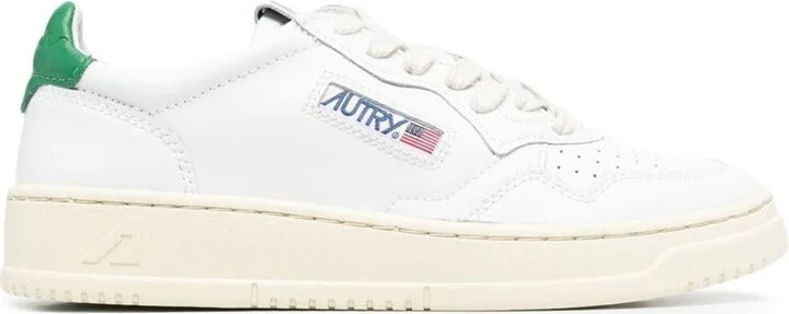 'Medalist' White Low Top Sneakers With Contrasting Heel Tab In Leather Woman