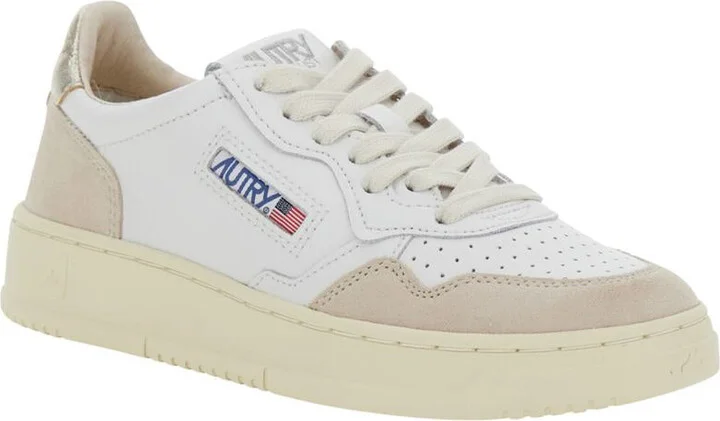 'Medalist' White Low Top Sneakers With Logo Patch On Tongue And Side In Leather Blend Woman