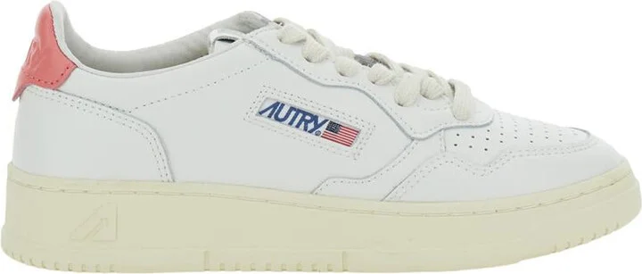 'Medalist' White Low Top Sneakers With Logo Patch On Tongue And Side In Leather Woman