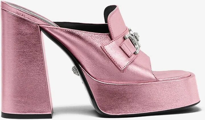 Medusa '95 120 Platform Mules in Metallic Leather