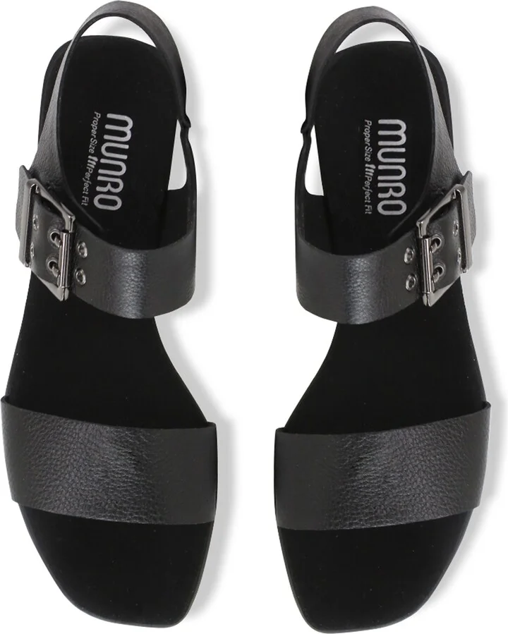 Meena Sandal - Image 3