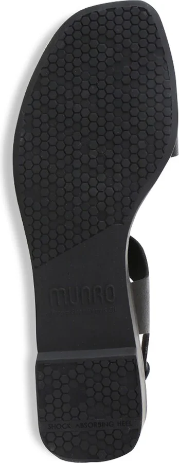 Meena Sandal - Image 4