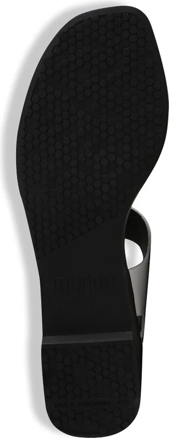 Meena Sandal - Image 8