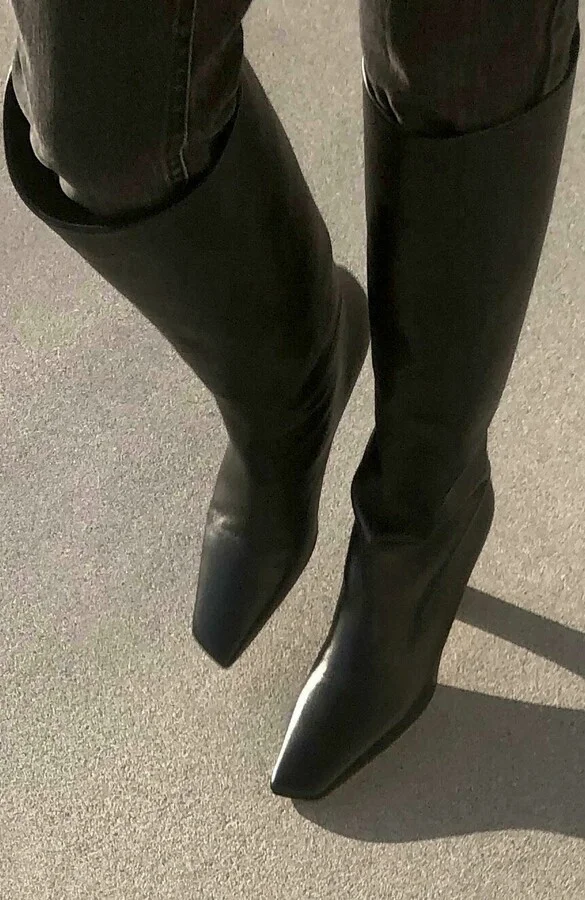 Meg Knee Boot - Image 11