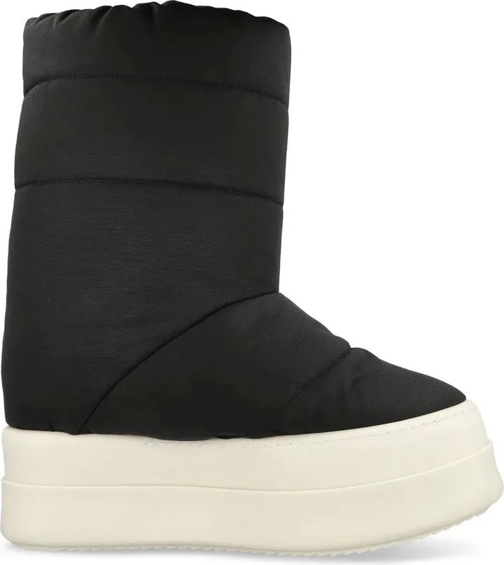 Mega Bumper Lunar boots