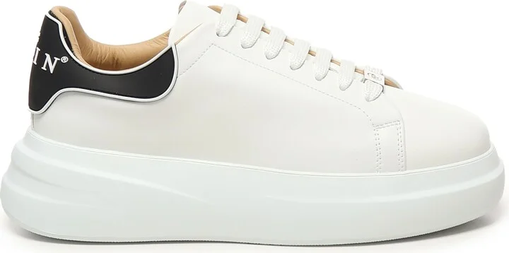 Megastar Low Top Sneakers