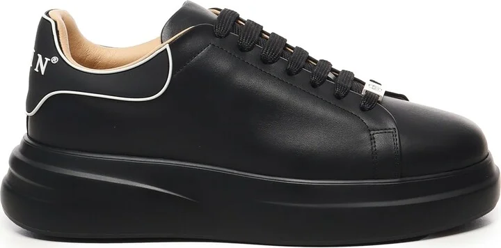Megastar Low Top Sneakers