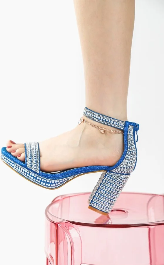 Mejuri Rhinestones And Pearl Embellished Sandals - Image 6