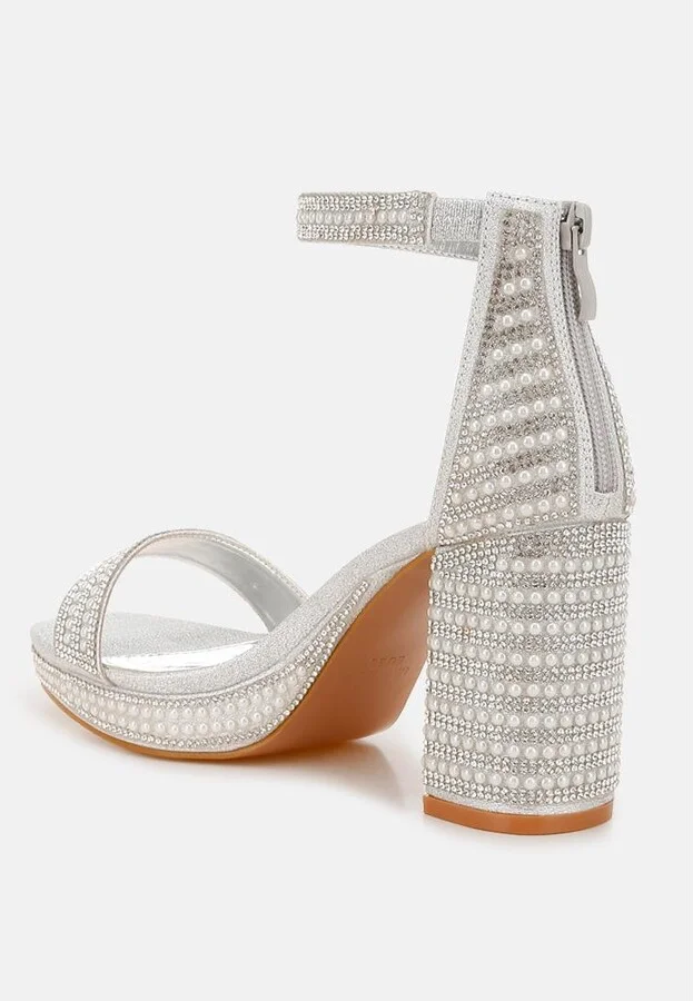 Mejuri Rhinestones And Pearl Embellished Sandals - Image 10
