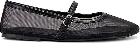 Melany Flat