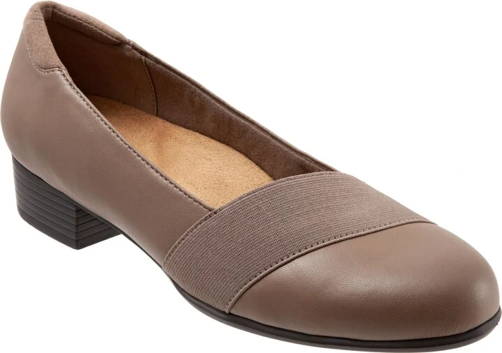 Melinda Loafer - Multiple Widths Available