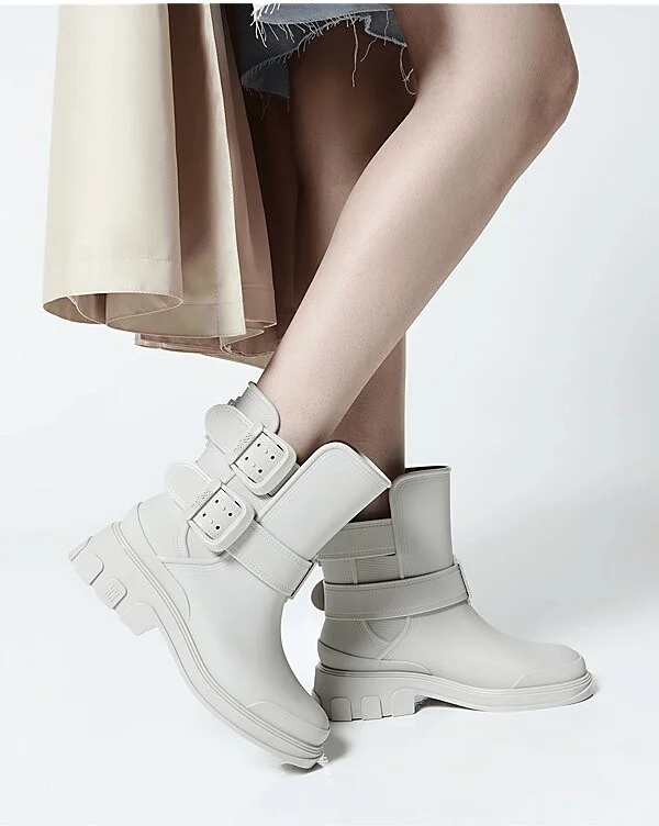Melissa Bang Buckled Ankle Boot in Green - Image 10