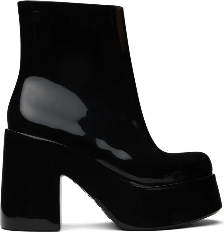 AP112 Black