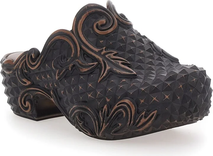 Melissa Court Clog Y Project - Image 2