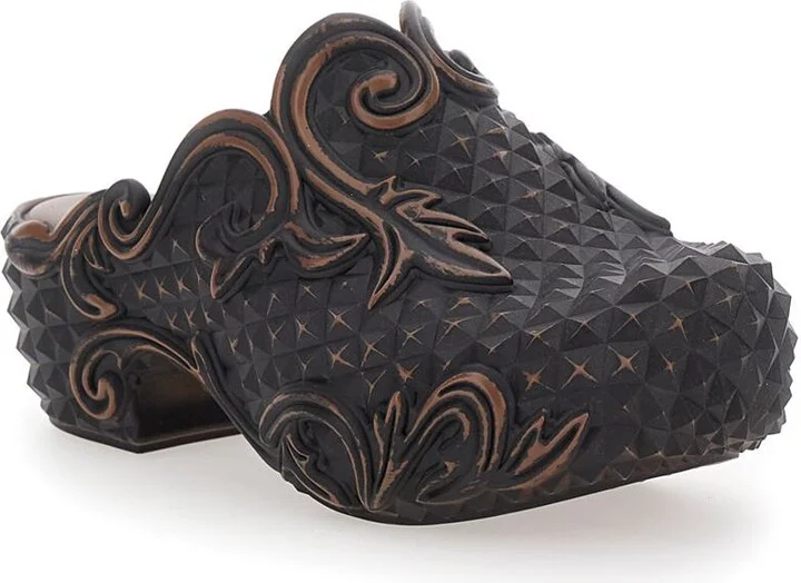 Melissa Court Clog Y Project - Image 2