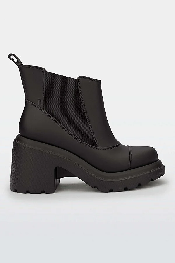 Melissa Courtney Heeled Chunky Boot in Black