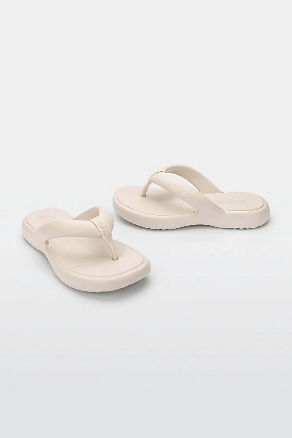 Melissa Free Low Thong Sandal in Black - Image 5