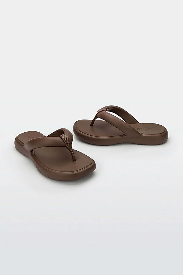 Melissa Free Low Thong Sandal in Black - Image 7