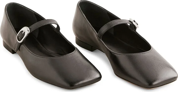Melissa Mary Jane Flat
