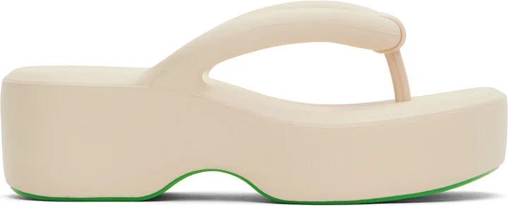 AF660 White