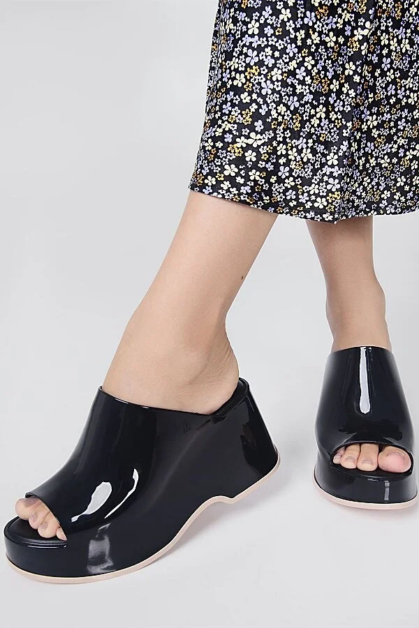Melissa Patty Jelly Platform Mule in Black/Beige - Image 5