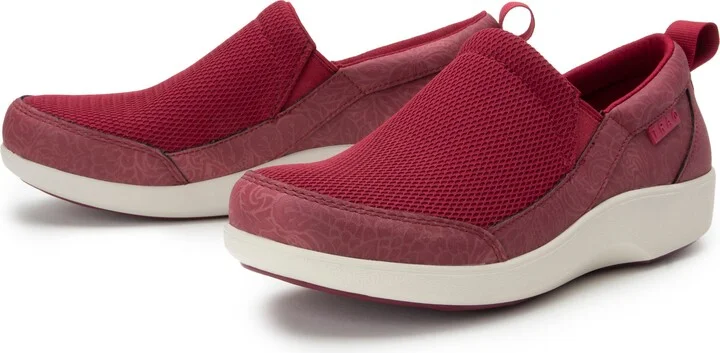 Mellodiq Slip-On Sneaker - Image 6