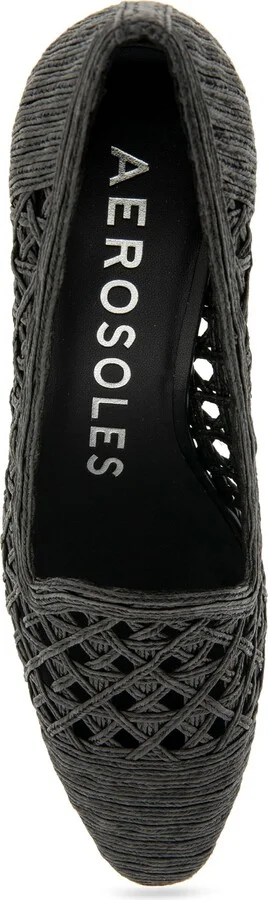 Melo Embroidered Pump - Image 4
