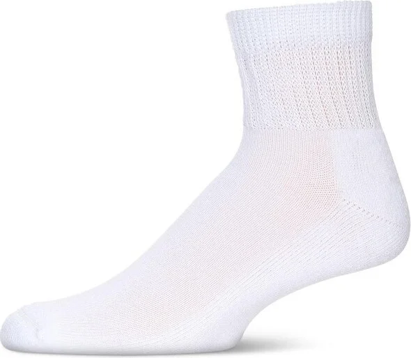 Memoi Diabetic Well-Fit White Quarter Socks White