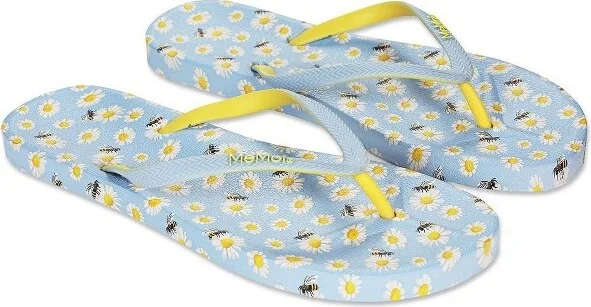 Memoi Women's Daisy & Bees Flip Flops & Mesh Bag Set Light Blue L