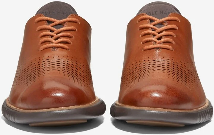 Men's 2.ZERØGRAND Laser Wingtip Oxfords - Image 2