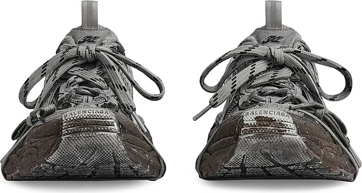 Men's 3XL Worn-Out Sneakers - Grey - Size 11 - Image 4