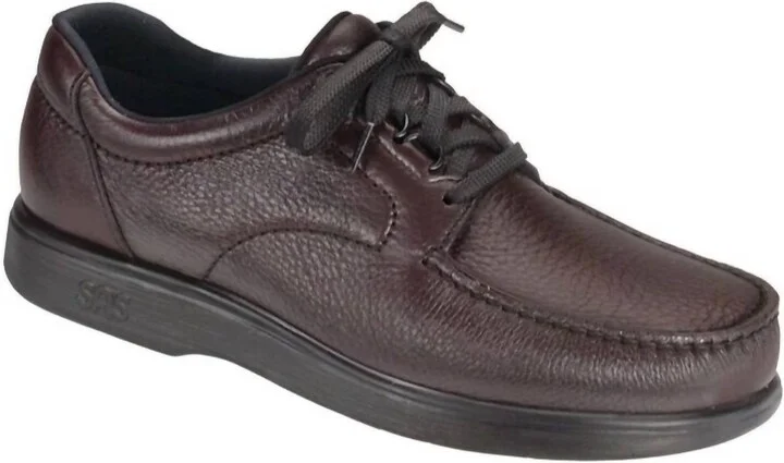 Men's Bout Time Mocassin Shoes In Cordovan
