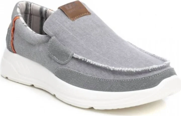 Men's Canvas Loafers In Grey