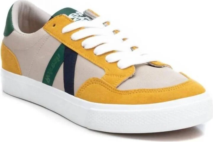 Men's Casual Sneakers In Yellow
