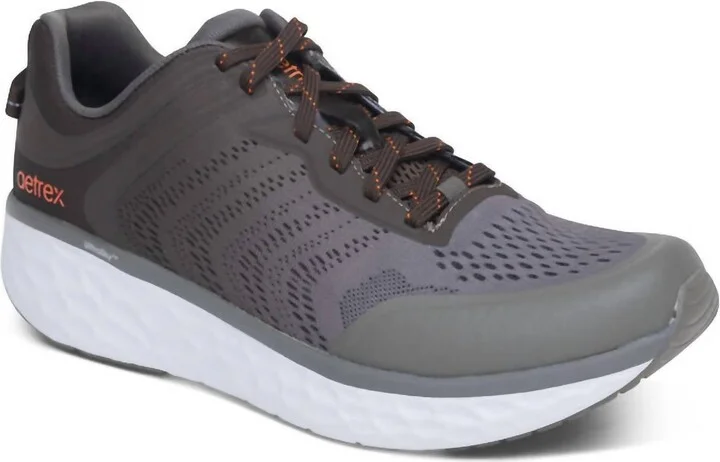 Men's Chase Arch Support Sneakers In Grey