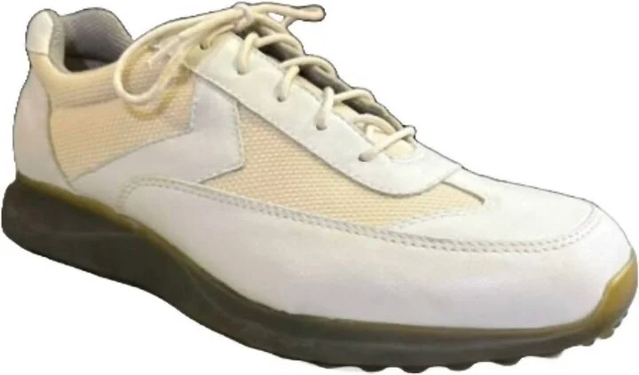 Men's Classic Low Top Sneaker In Ice