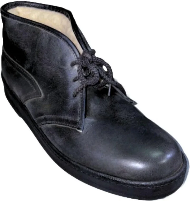 Men's Floaters Chukka Boots In Black