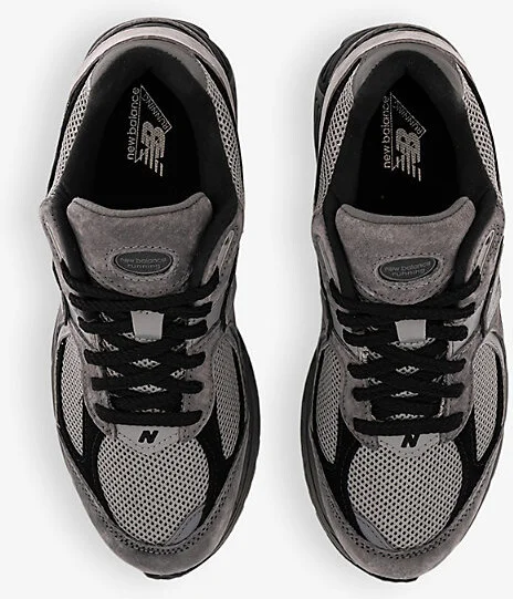 Mens Grey Black 2002R Suede and Mesh Low-Top Trainers 11 - Image 2