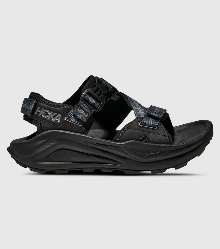 Men's Infini Hike Tc Sandal In Black